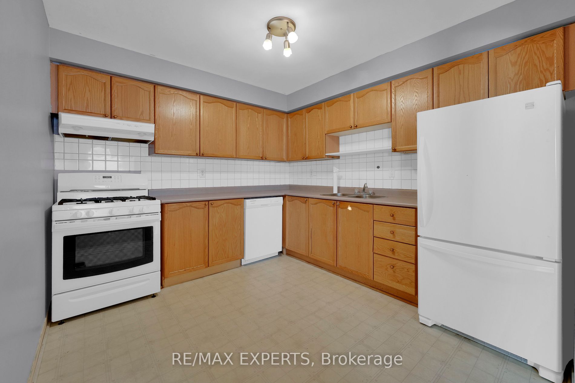 17 D A Jones Ave Main