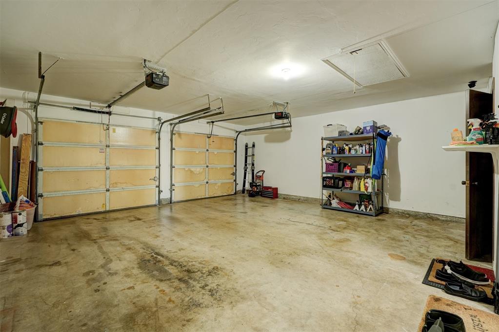 11400 Ashford Drive