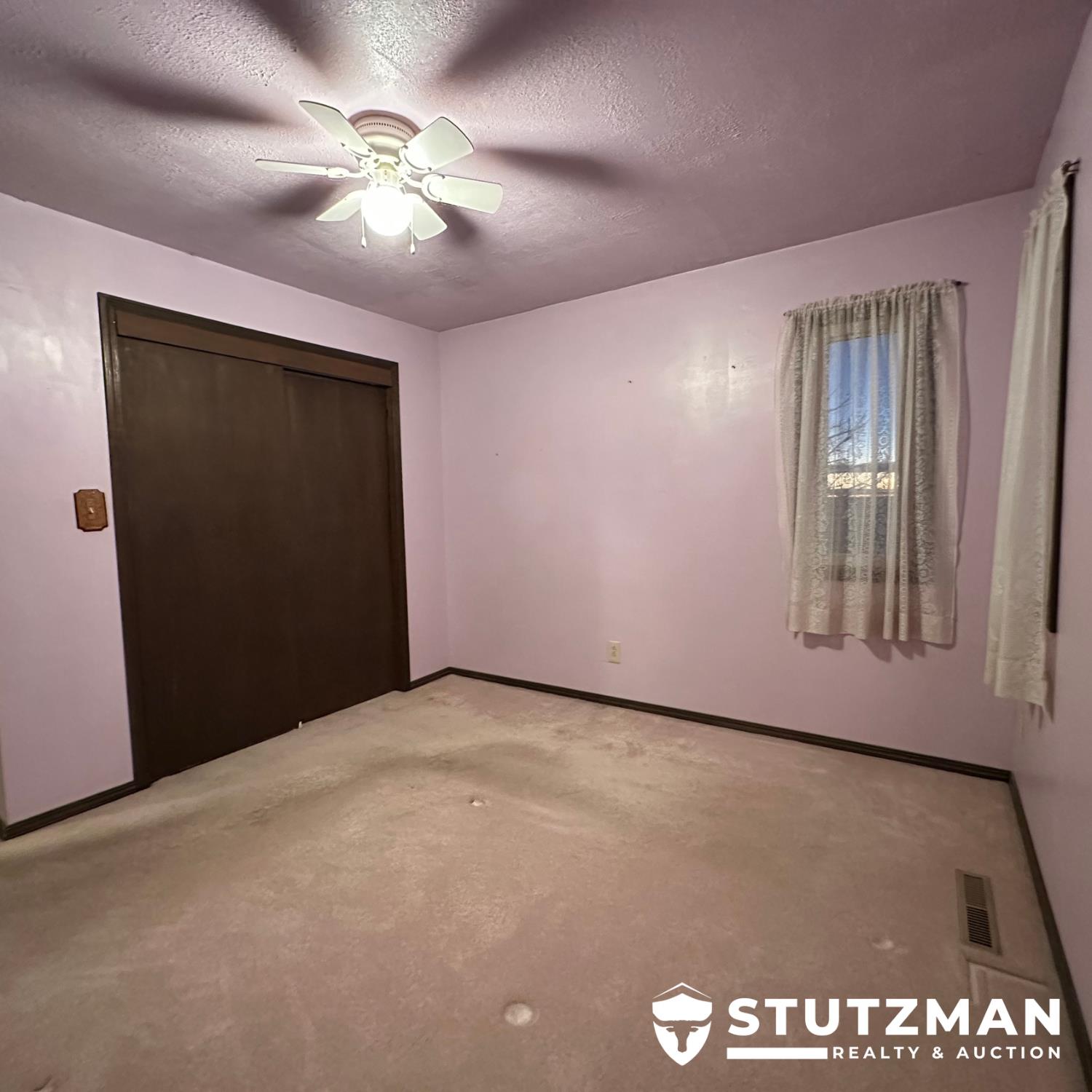 1047 Road H