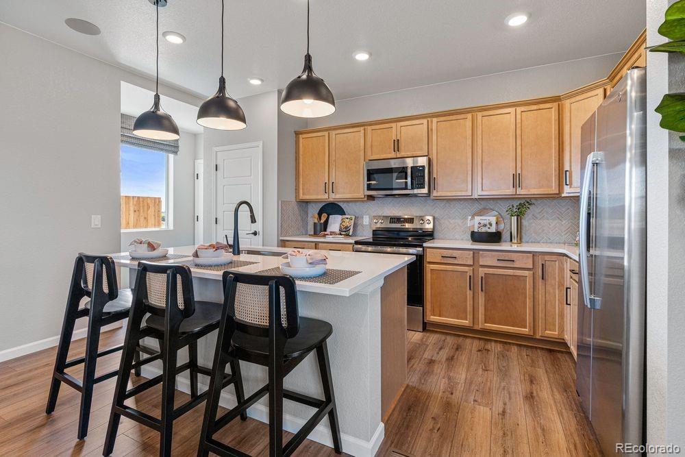 2038 Wagon Wheel Aly