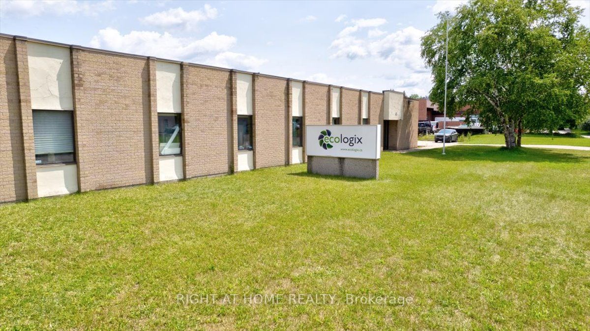 45 Cowansview Rd