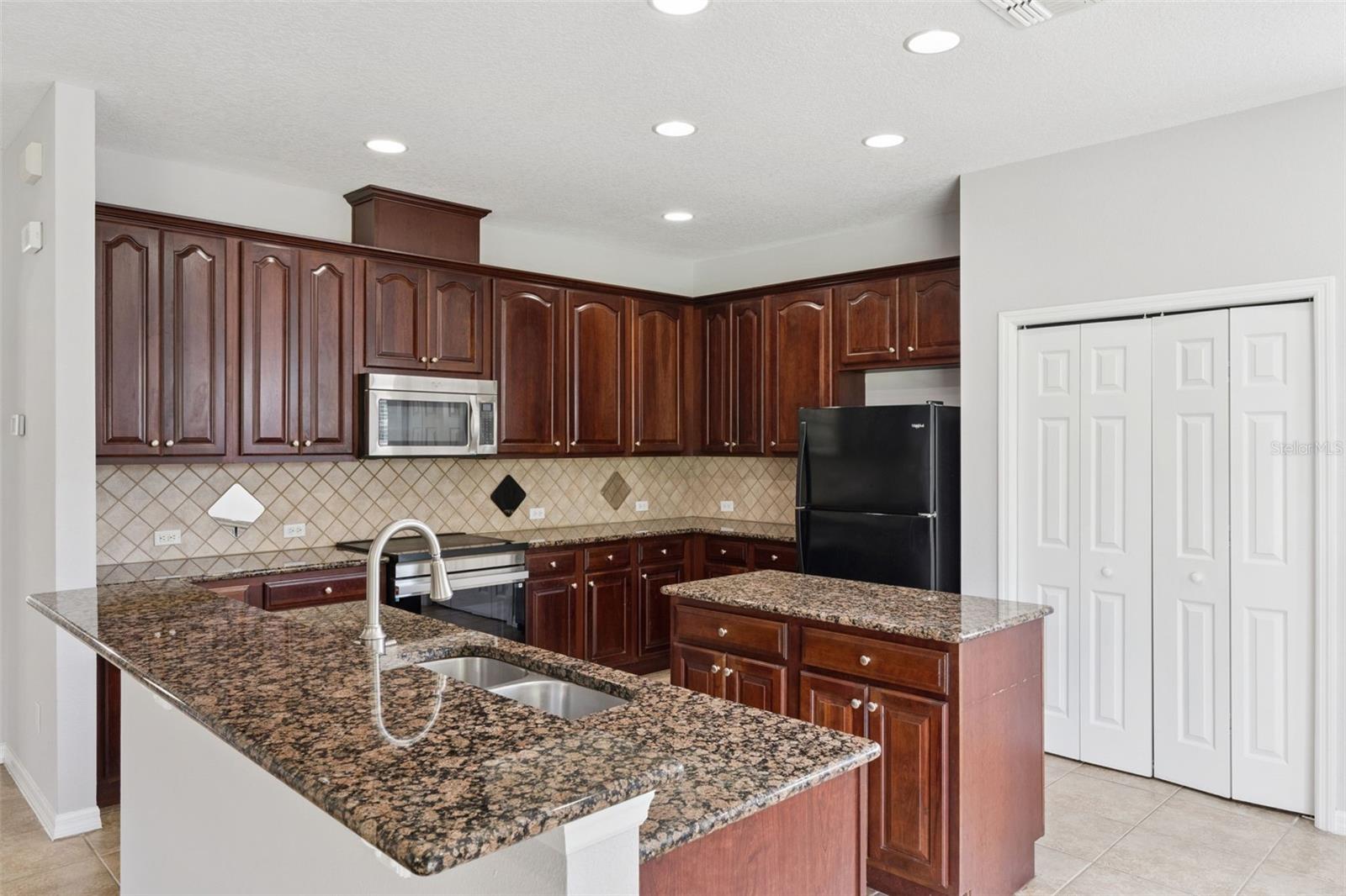 725 Legacy Park Drive