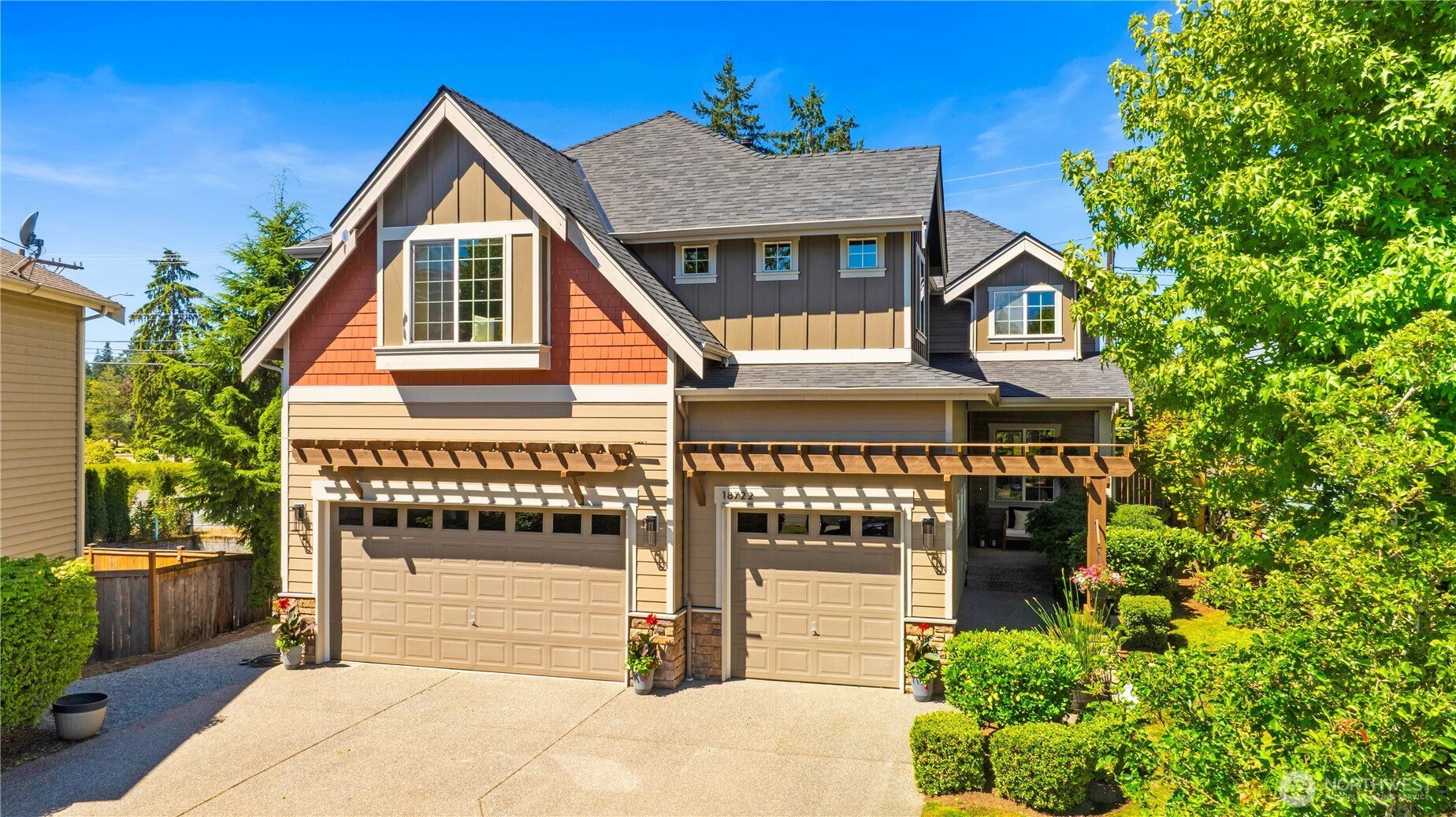 Set on a quiet cul-de-sac, this 4-bed, 2.5-bath home offers fresh paint, new carpet, and timeless charm.    Vaulted ceilings and hardwood floors add light and character.    The island kitchen—with pantry, desk, and nook—anchors daily life. A main-floor office and spacious family room offer room to work or unwind.    Upstairs, enjoy a serene primary suite with 5-piece bath, walk-in closet, and a large bonus room.    Outside, a private fenced yard and 3-car garage provide space for hobbies and storage.    Close to I-5, I-405, Mukilteo Speedway, Lynnwood High, and Alderwood Mall.