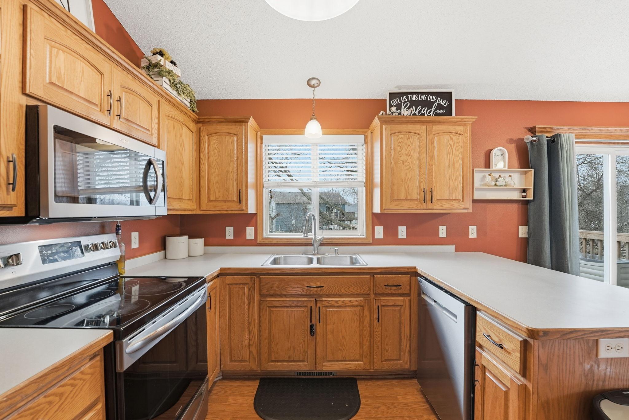 1208 Knickerbocker Court