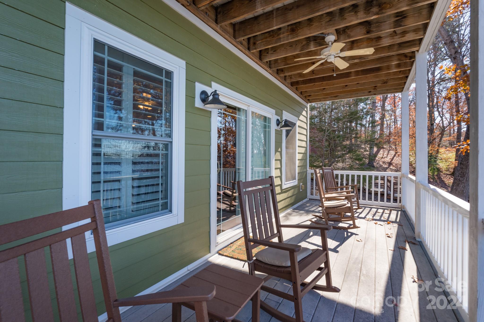 638 Deerfield Road