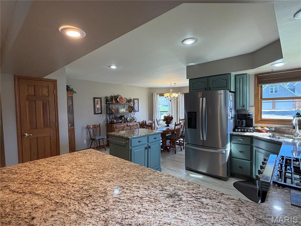 244 Hummingbird Lane