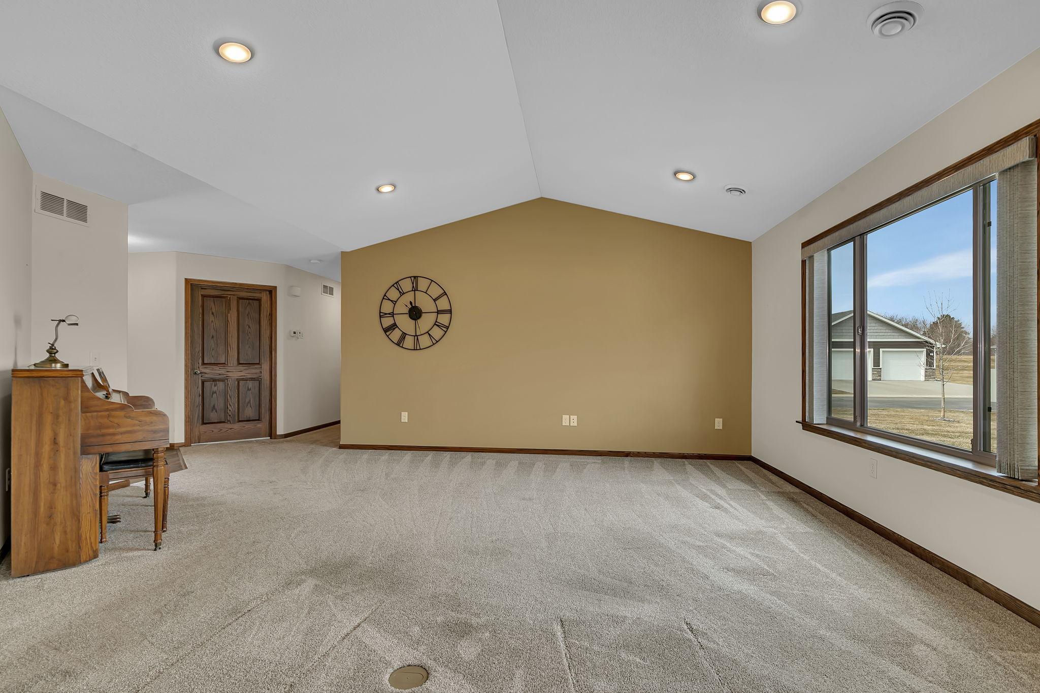 113 Glenview Loop
