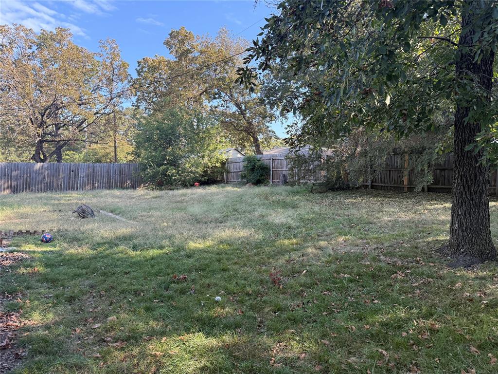 110 S Hickory Avenue