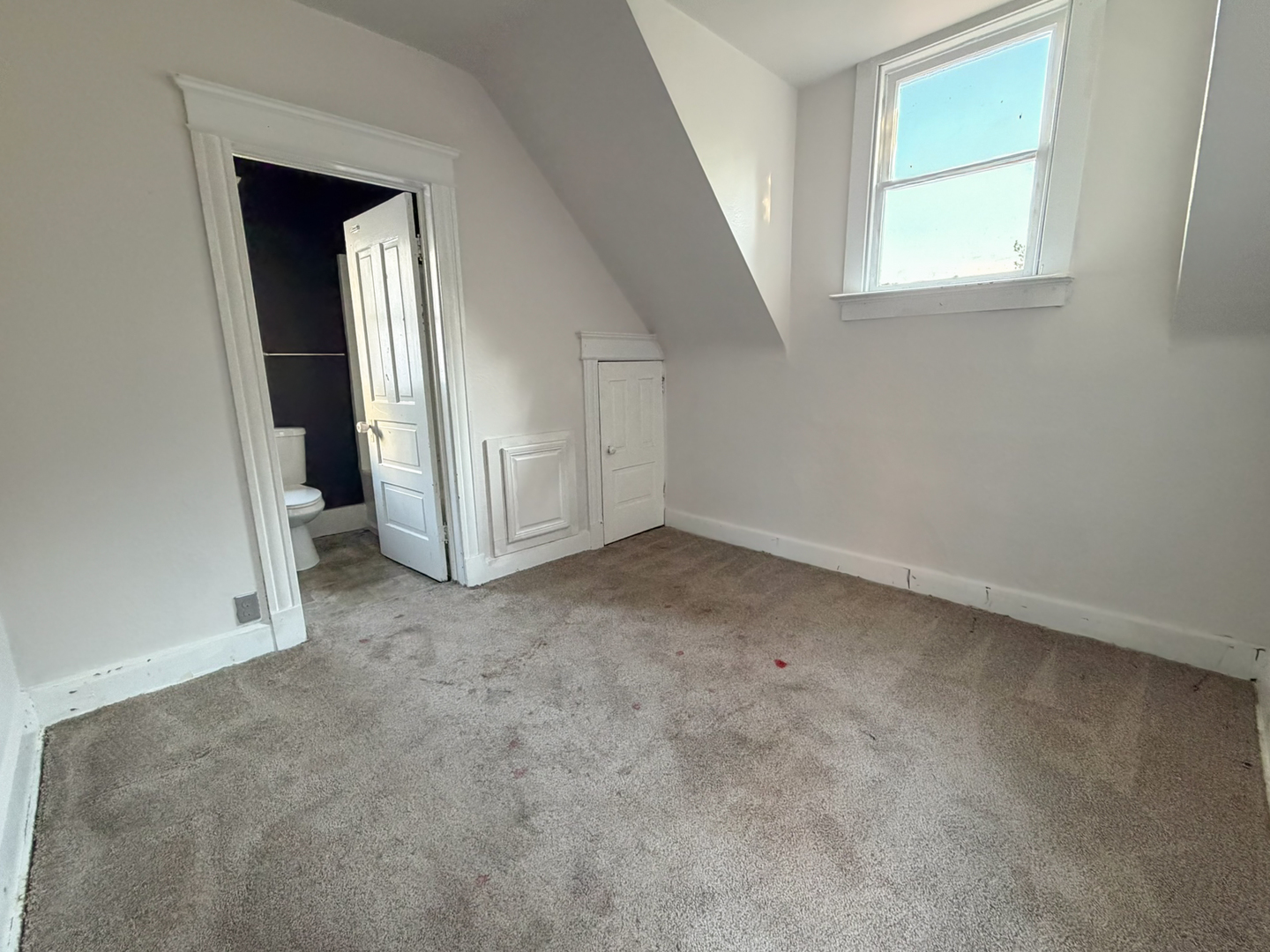 1412 Oak Street
