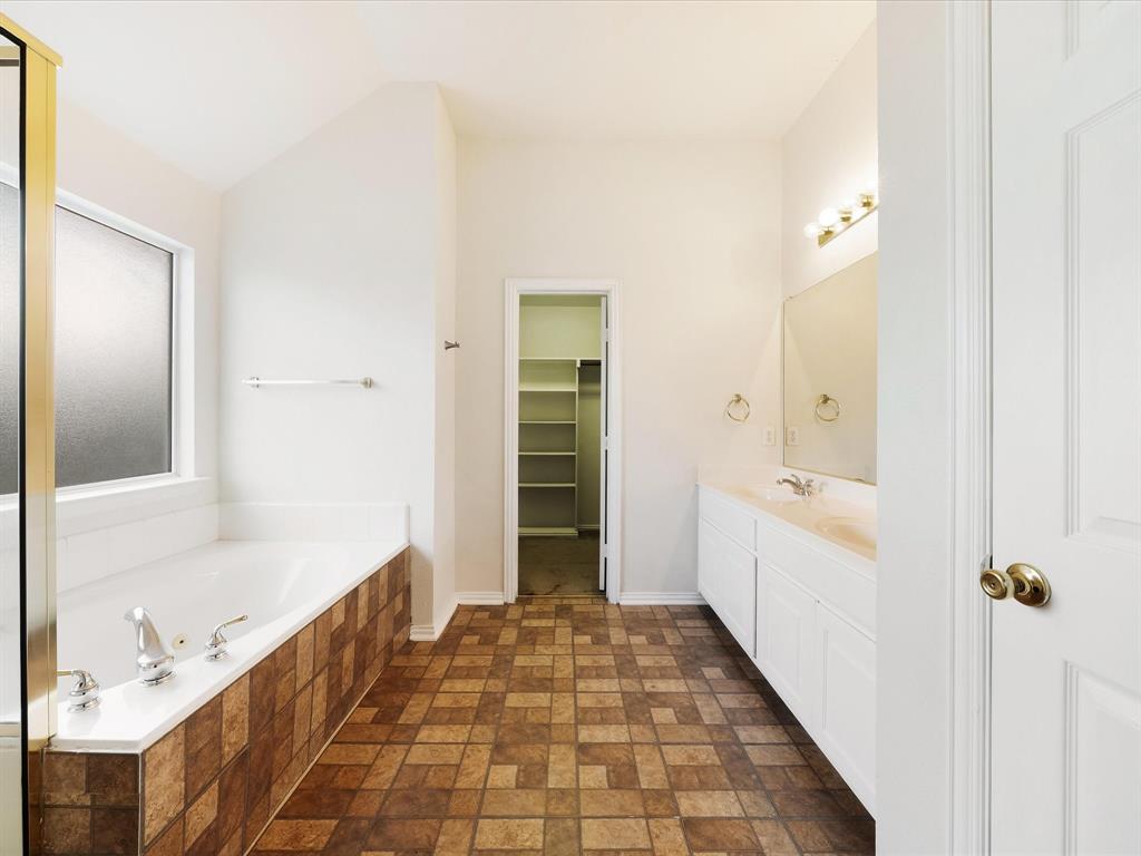 513 Rocky Creek Drive