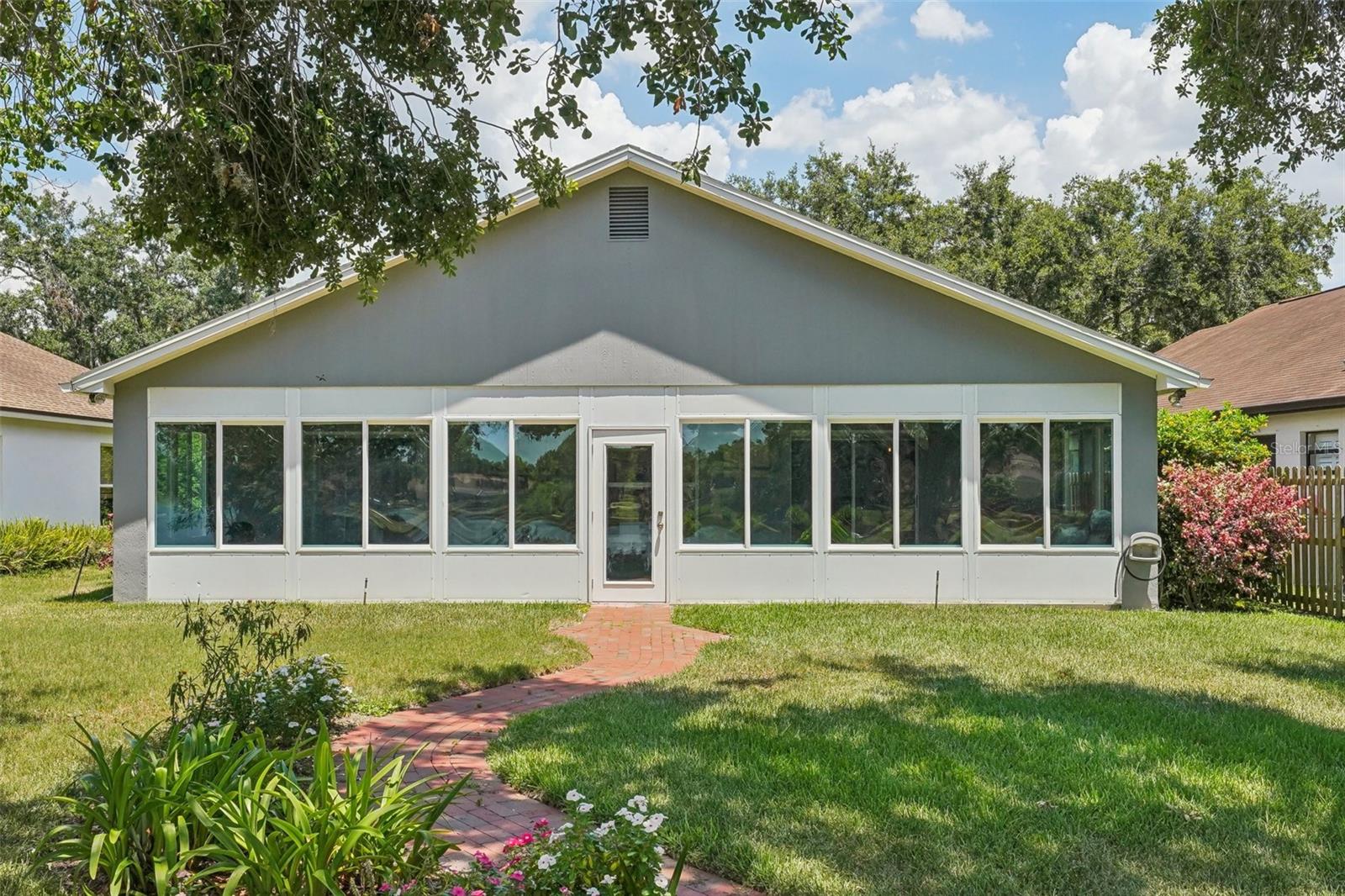 2617 Heatherwood Drive