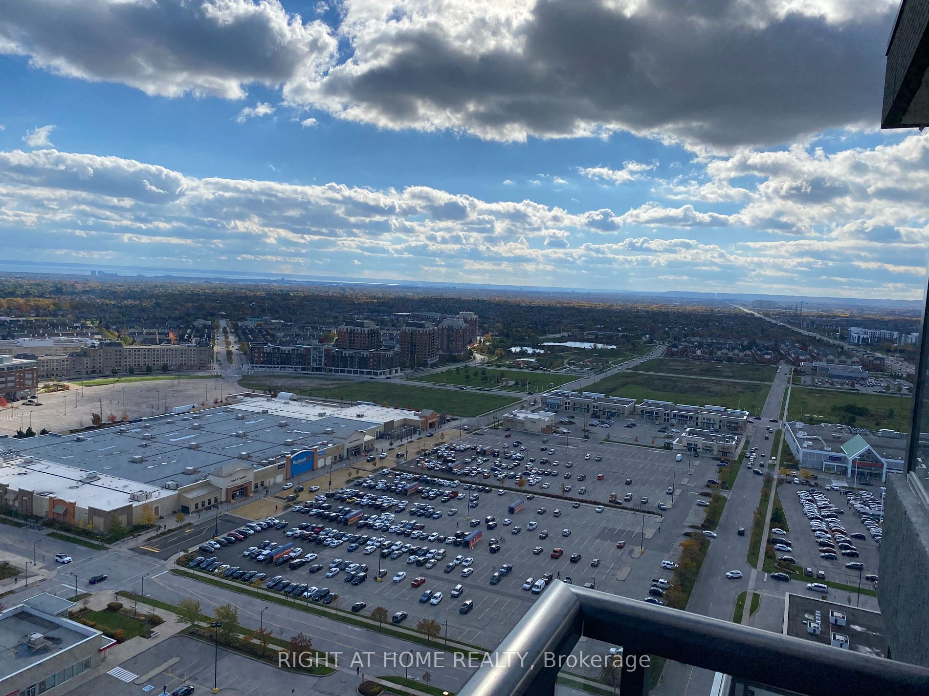 297 Oak Walk Dr 2503