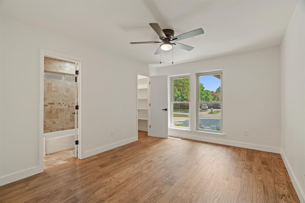 2011 Riverforest Drive