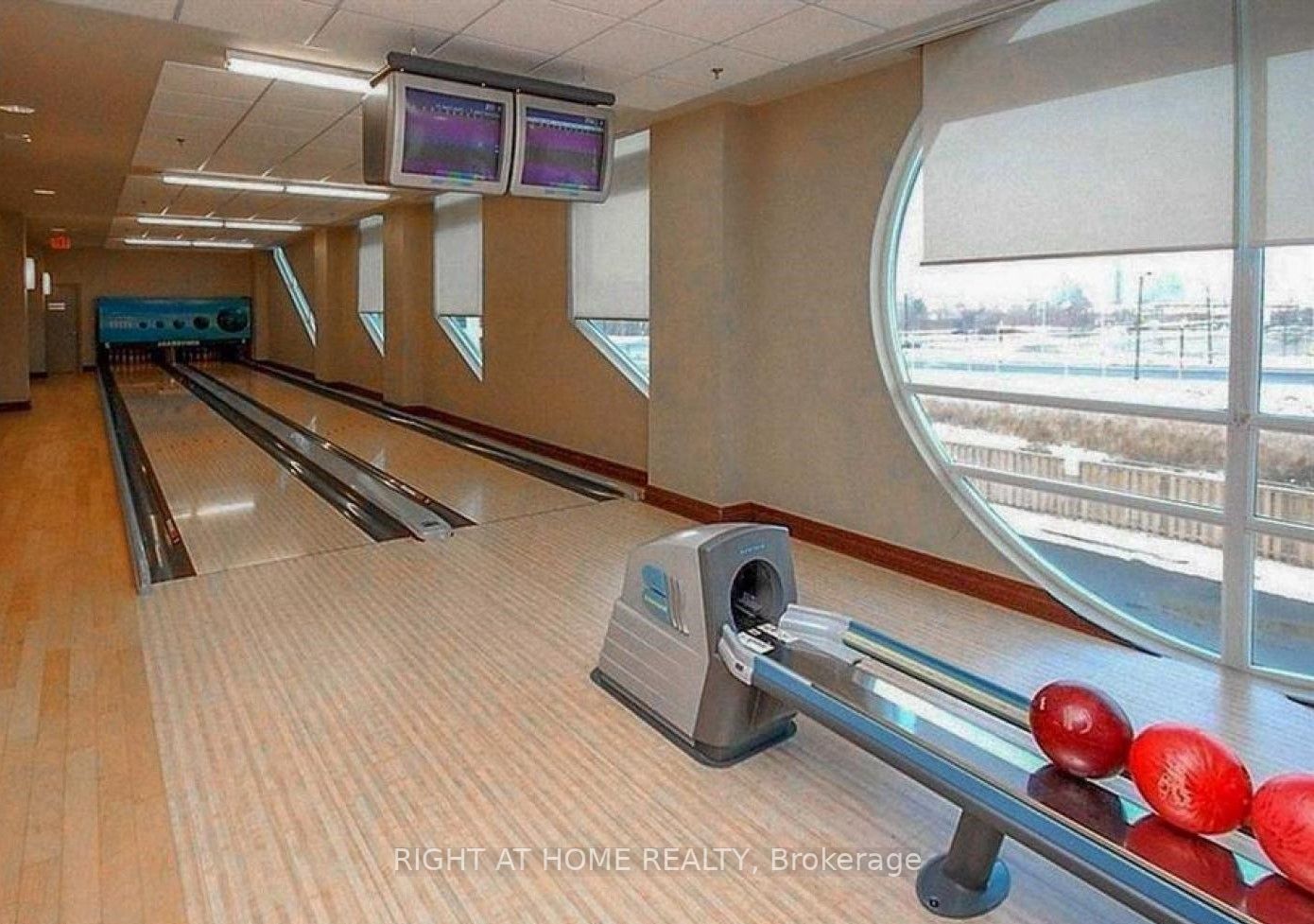 339 W Rathburn Rd 2011