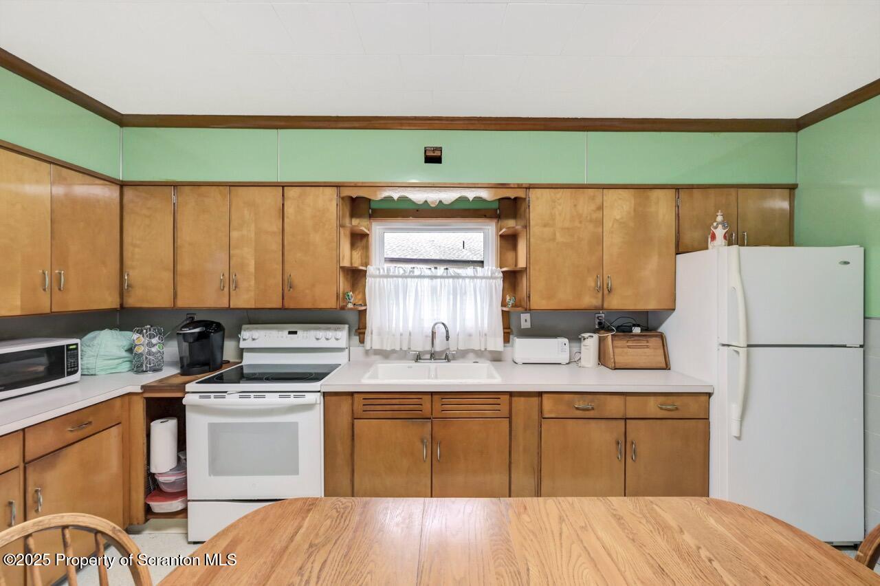 229 Laurel Street L 49