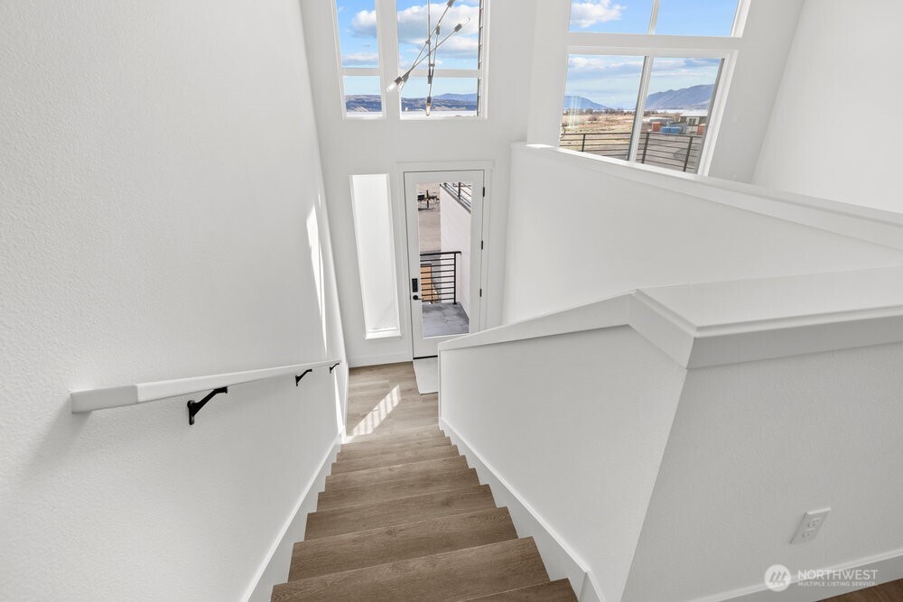 20 Chinook Drive