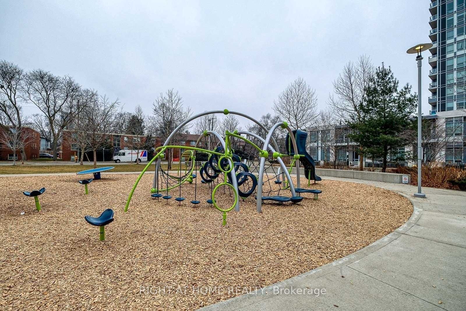 120 Harrison Garden Blvd 1507