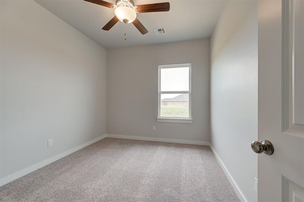 5325 Littlefoot Lane