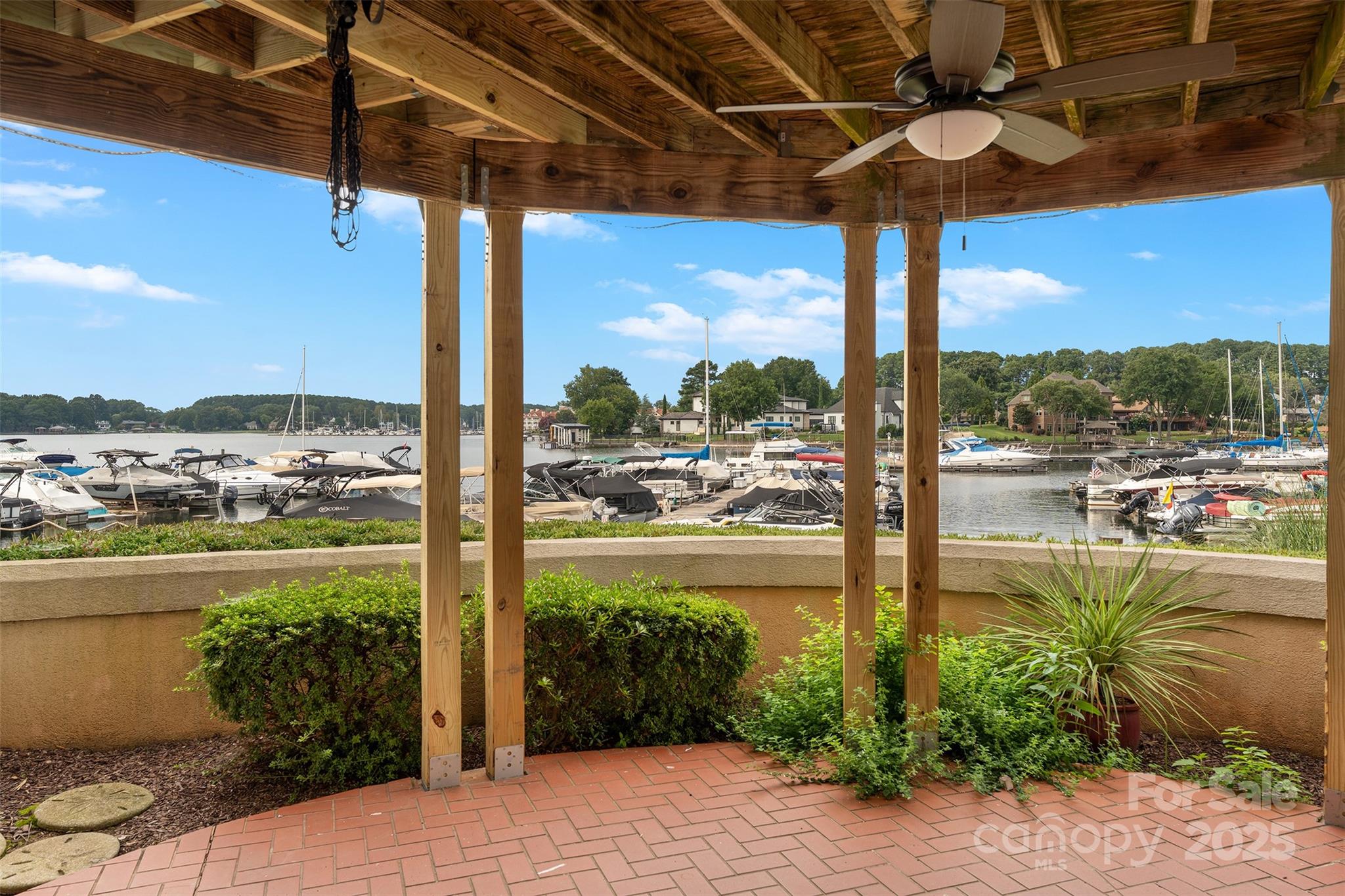 18647 Vineyard Point Lane
