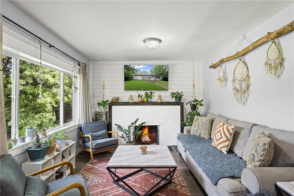 4136 N Monroe Avenue