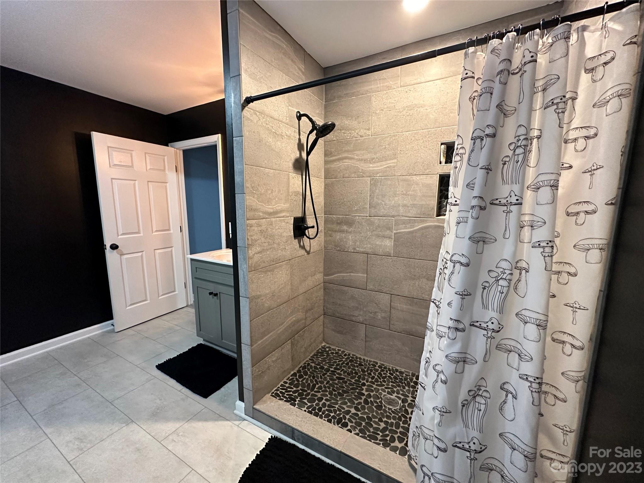 141 Deer Ridge Drive