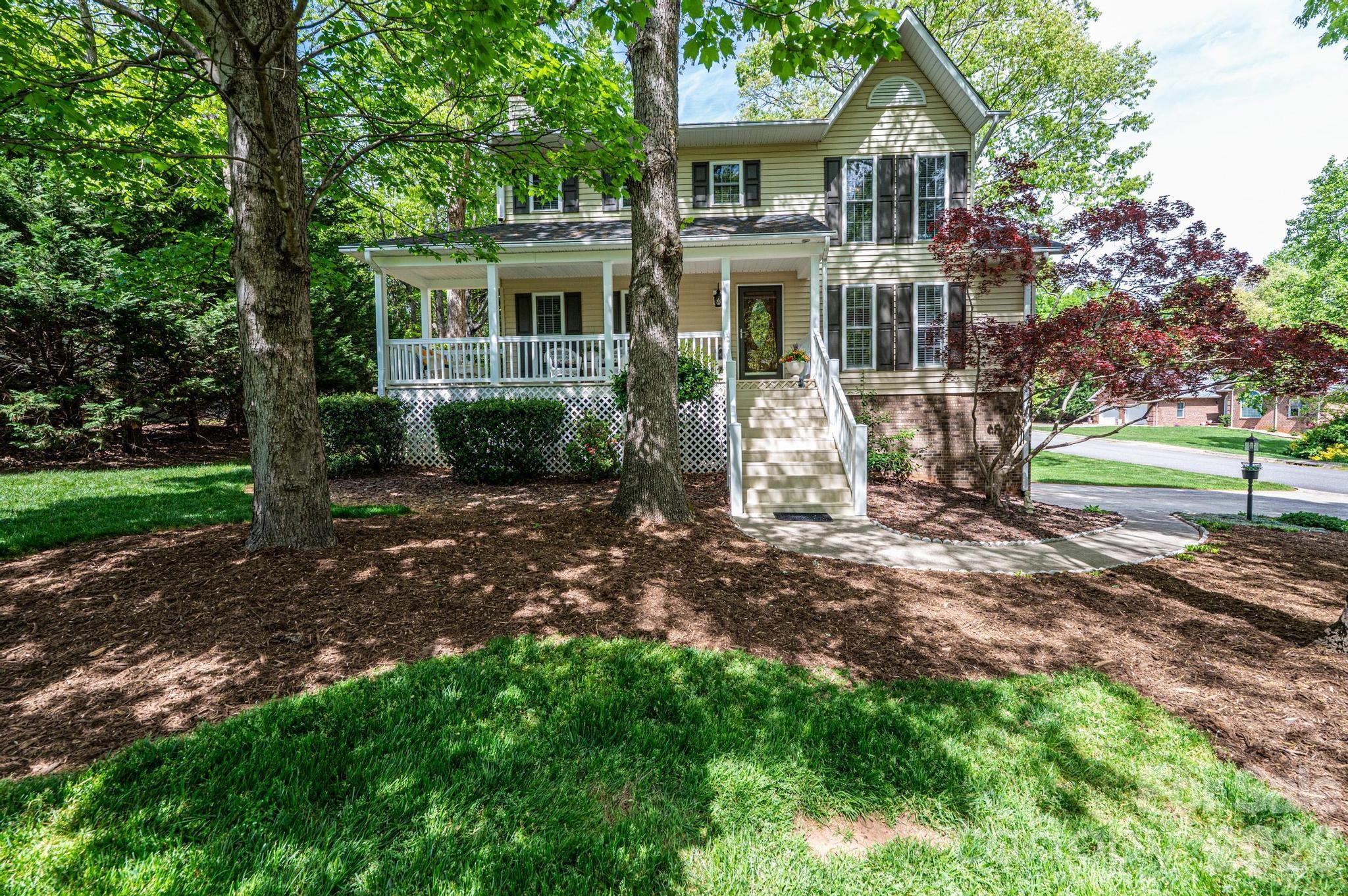 600 17th Avenue Drive SE