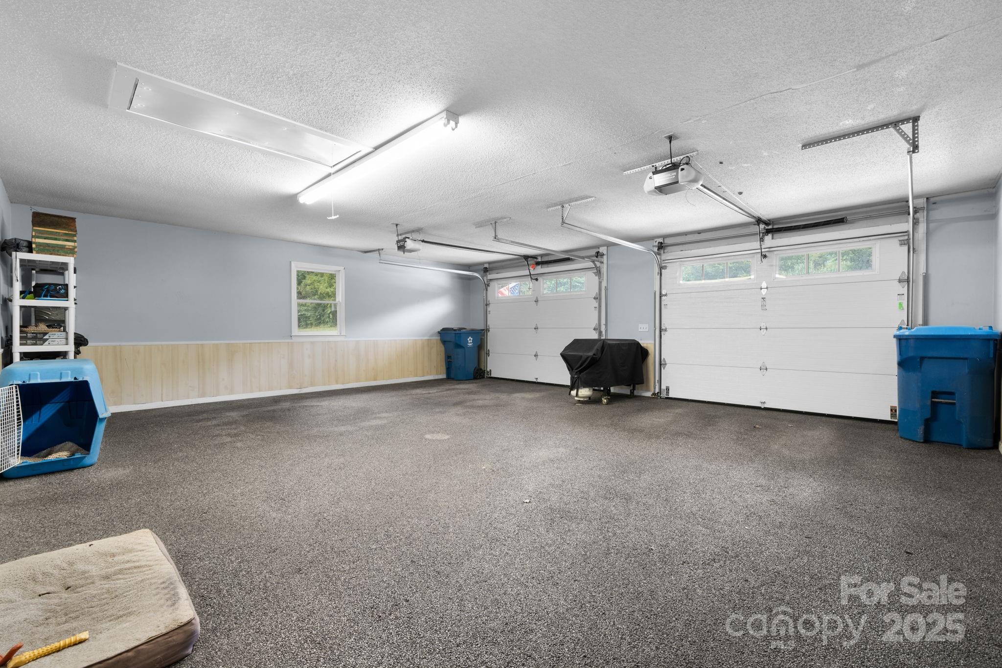 302 Redwood Place