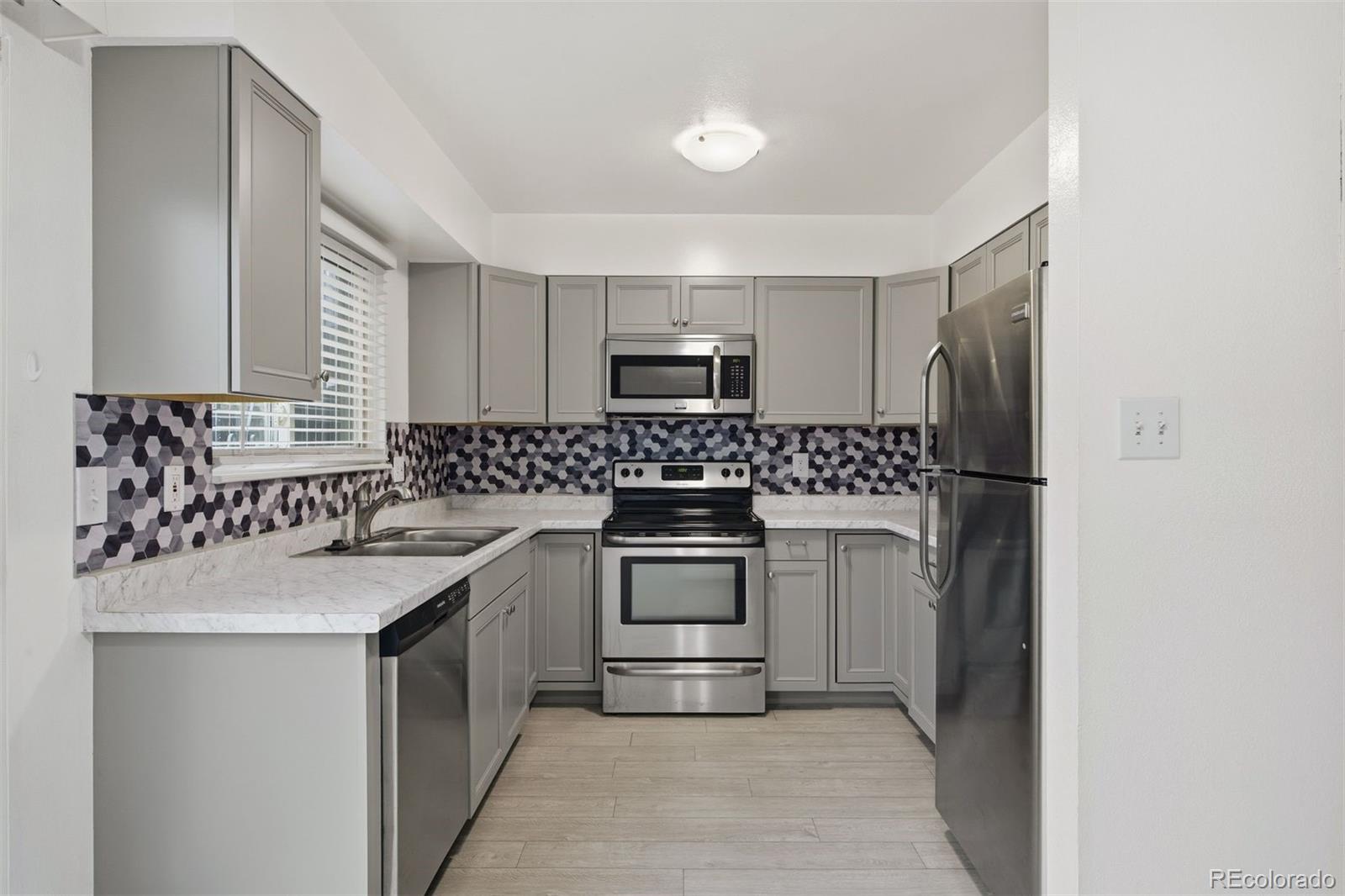 6495 E Happy Canyon Road 30