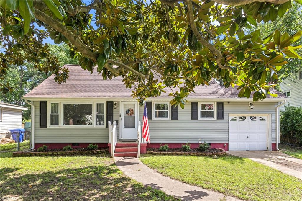 1269 River Oaks Drive, Norfolk, VA 