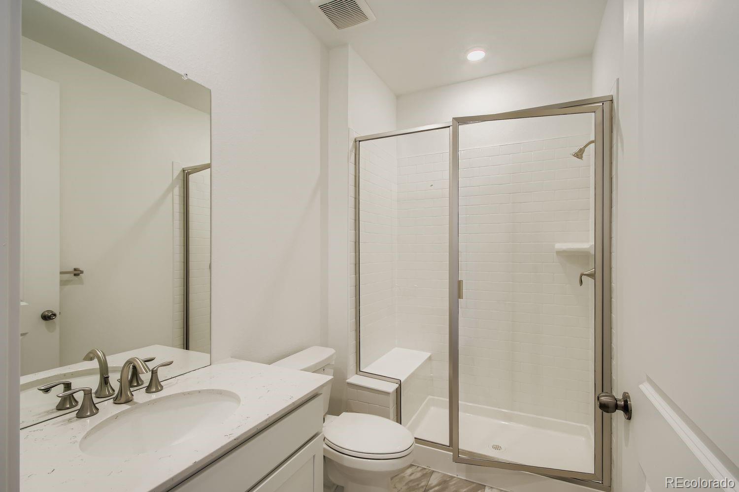 2946 S Quaker Street