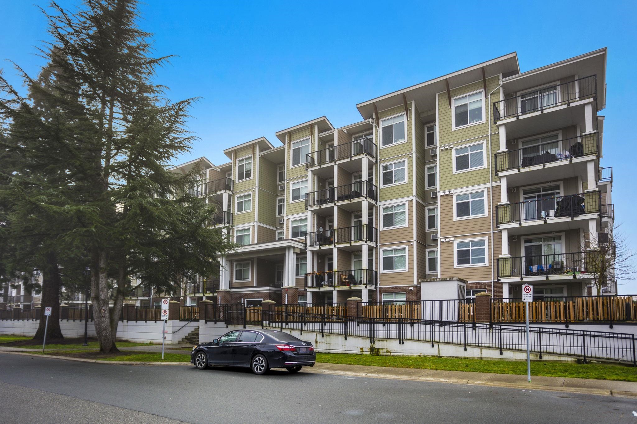 20686 Eastleigh Crescent 207