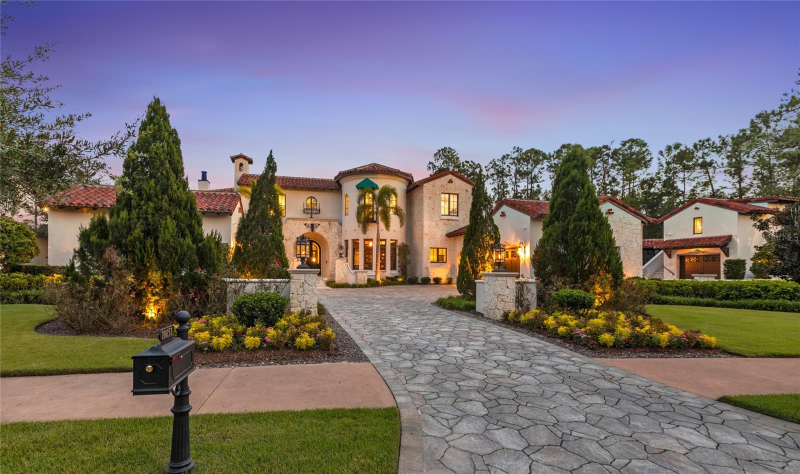 10151 Enchanted Oak Drive