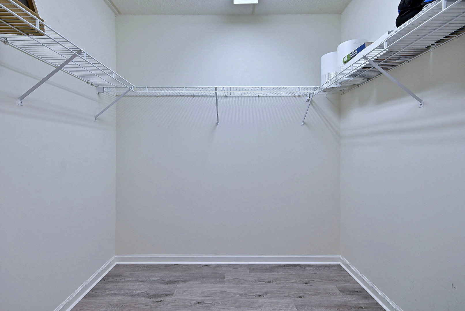 1 N Beacon Place 601