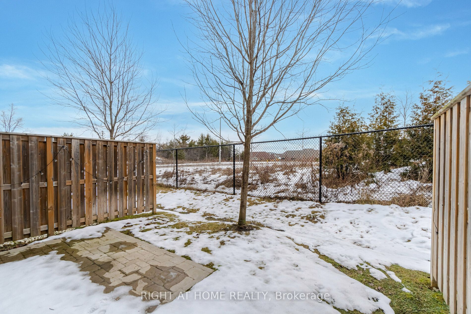 91 E Poppy Dr 50