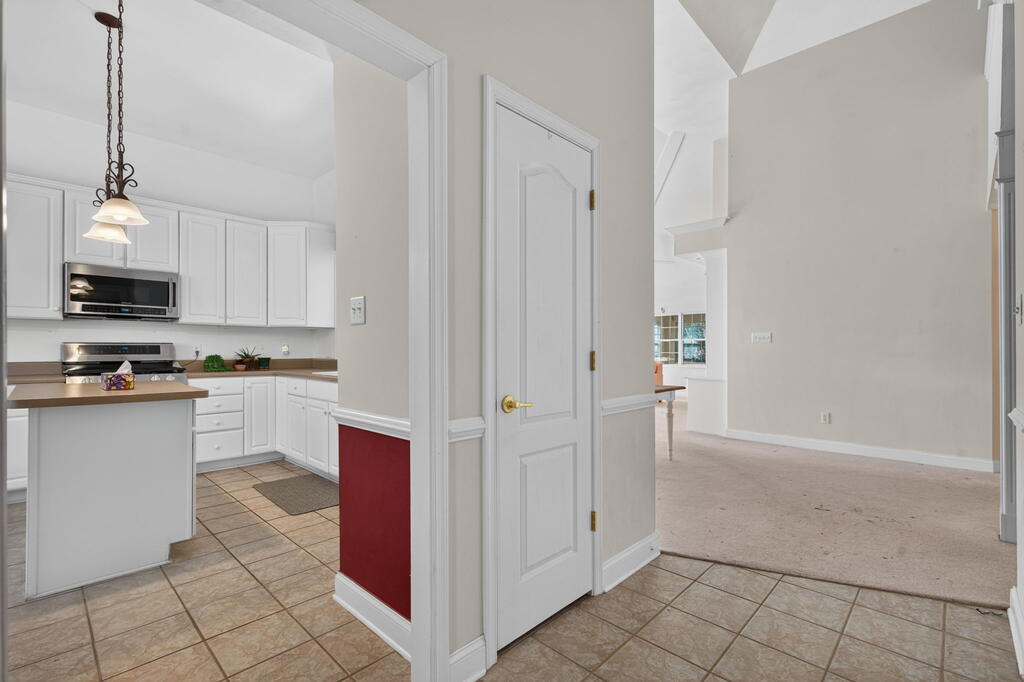 118 Saratoga Place 32