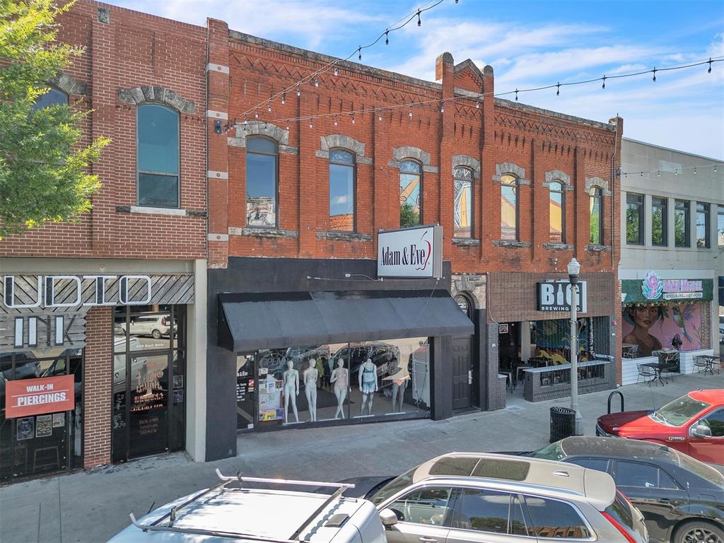 FOR SALE / LEASE | PRIME DOWNTOWN NORMAN LOCATION!
218 E. Main Street, Norman, OK. 73069!

Unlock the potential of this stunning two-story commercial building located in the heart of Norman's vibrant Arts District! Just steps from the Amtrak station and surrounded by art galleries, music venues, and restaurants, this property offers exceptional visibility and high foot traffic — perfect for entrepreneurs, investors, and creatives alike.

Property Highlights:
Historic charm + modern updates
Approx. 3,500 SF street-level retail space
Approx. 1,500 SF upstairs office with separate entrance
Walkable to downtown events & hotspots
Flexible open layout
Zoned for commercial use — ideal for retail, gallery, office, or studio

Located in one of Norman’s fastest-growing cultural corridors, 218 E. Main is more than just space — it's an opportunity.  "An office space is located on the top floor of the retail building. New photos will be available soon!"

Contact us today for more information or to schedule a private tour!

#NormanOK #MainStreetNorman #DowntownNorman #CommercialListing #RetailSpace #OfficeForLease #HistoricProperty #RealtorOK #InvestmentOpportunity #NormanRealEstate $Forsale