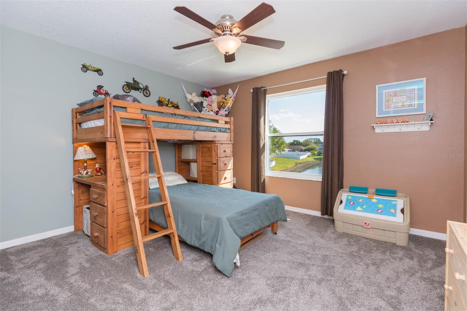 7352 Cutwater Lane