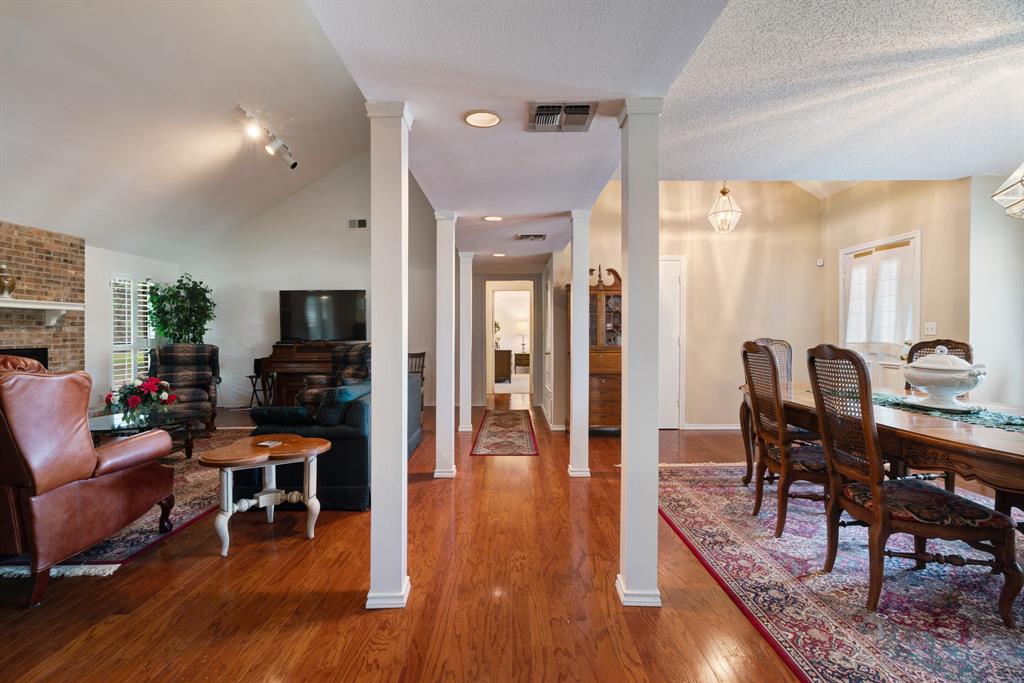 4110 Lakeshore Drive