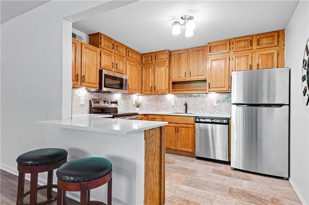 8151 Holmes Road 101