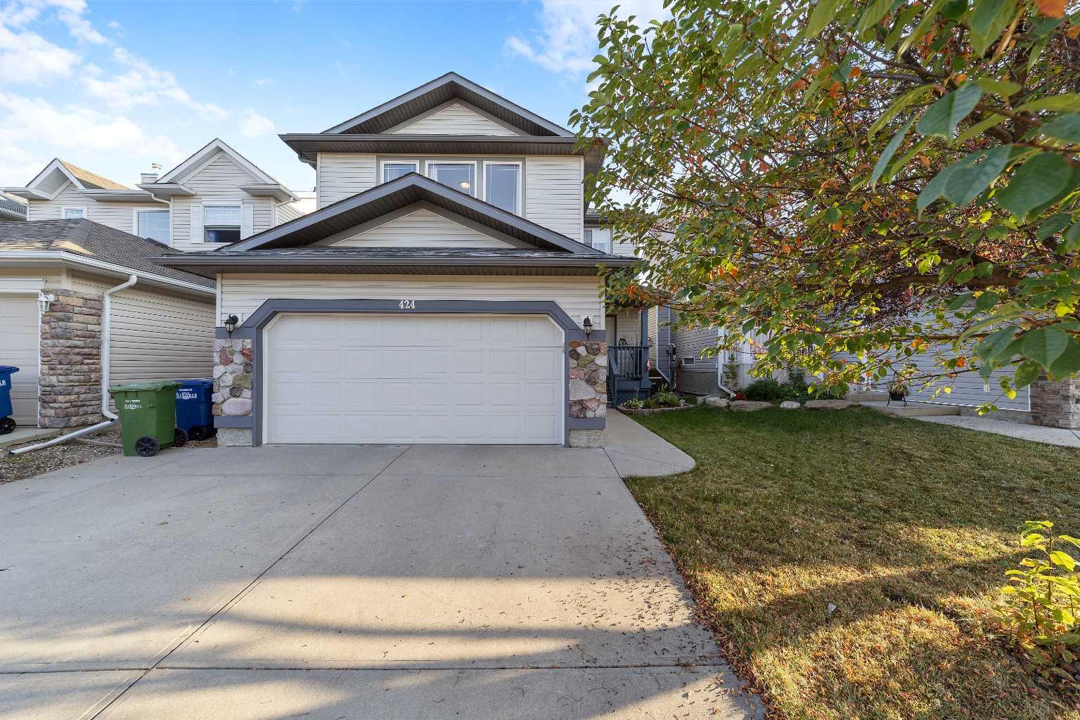 424 Stonegate Road NW