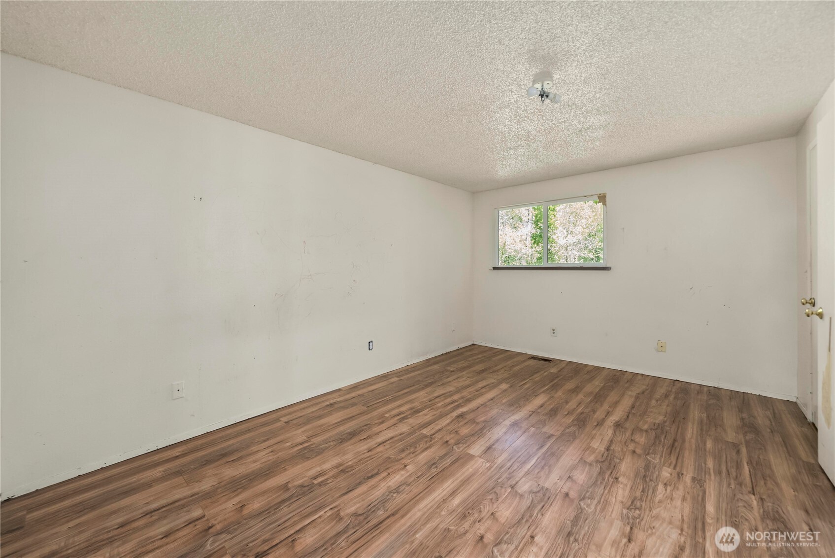 2115 Sullivan Drive NW