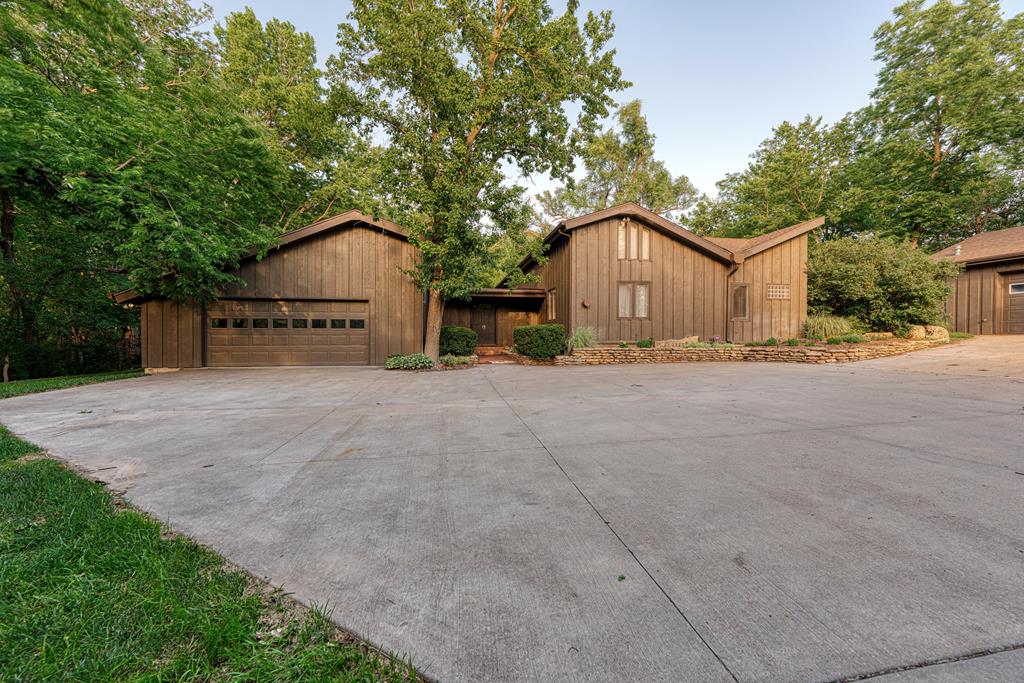 965 S Marymount Road. Salina, Kansas • SalinaHomes