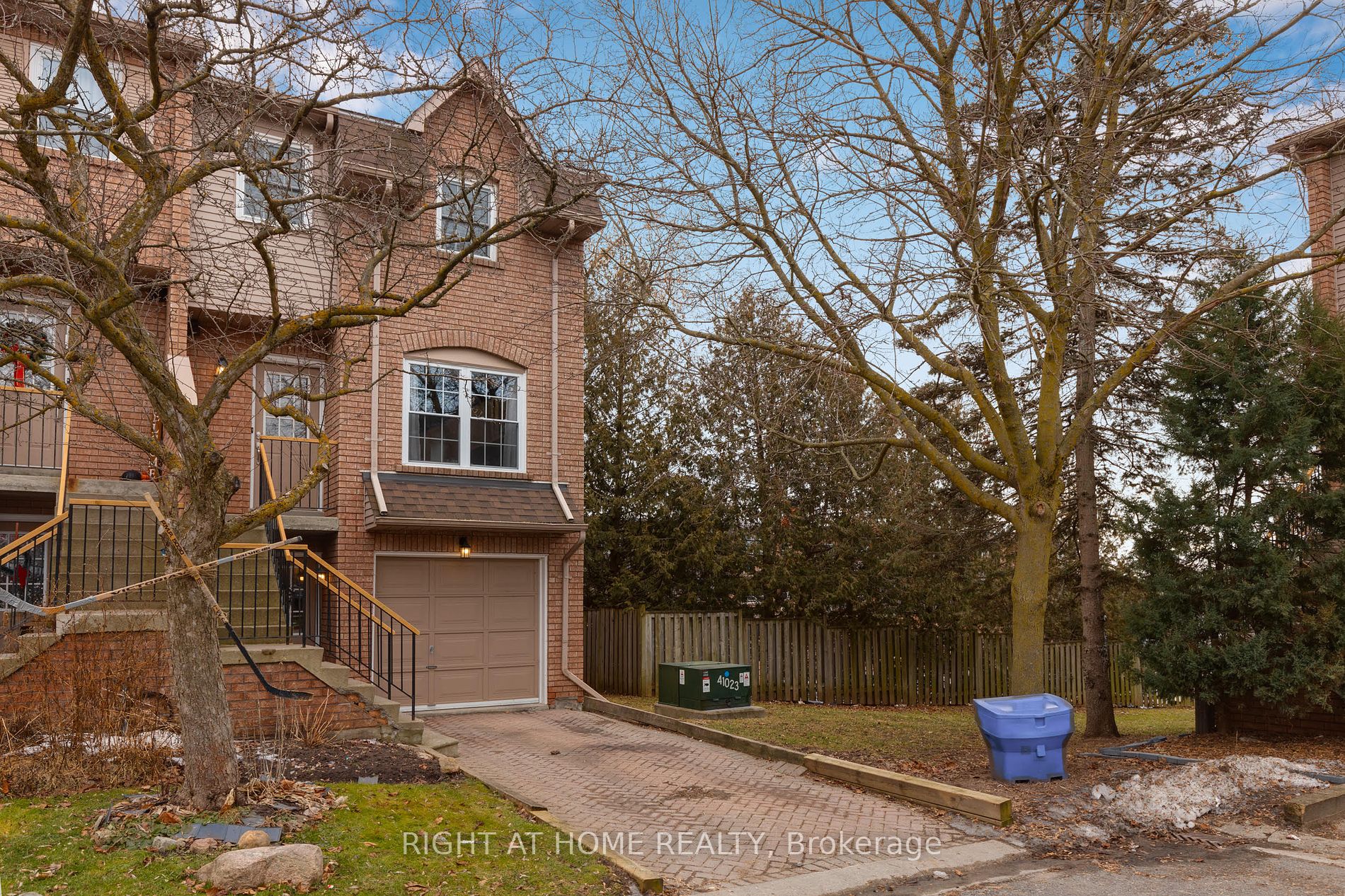 119 Spring Rd 11