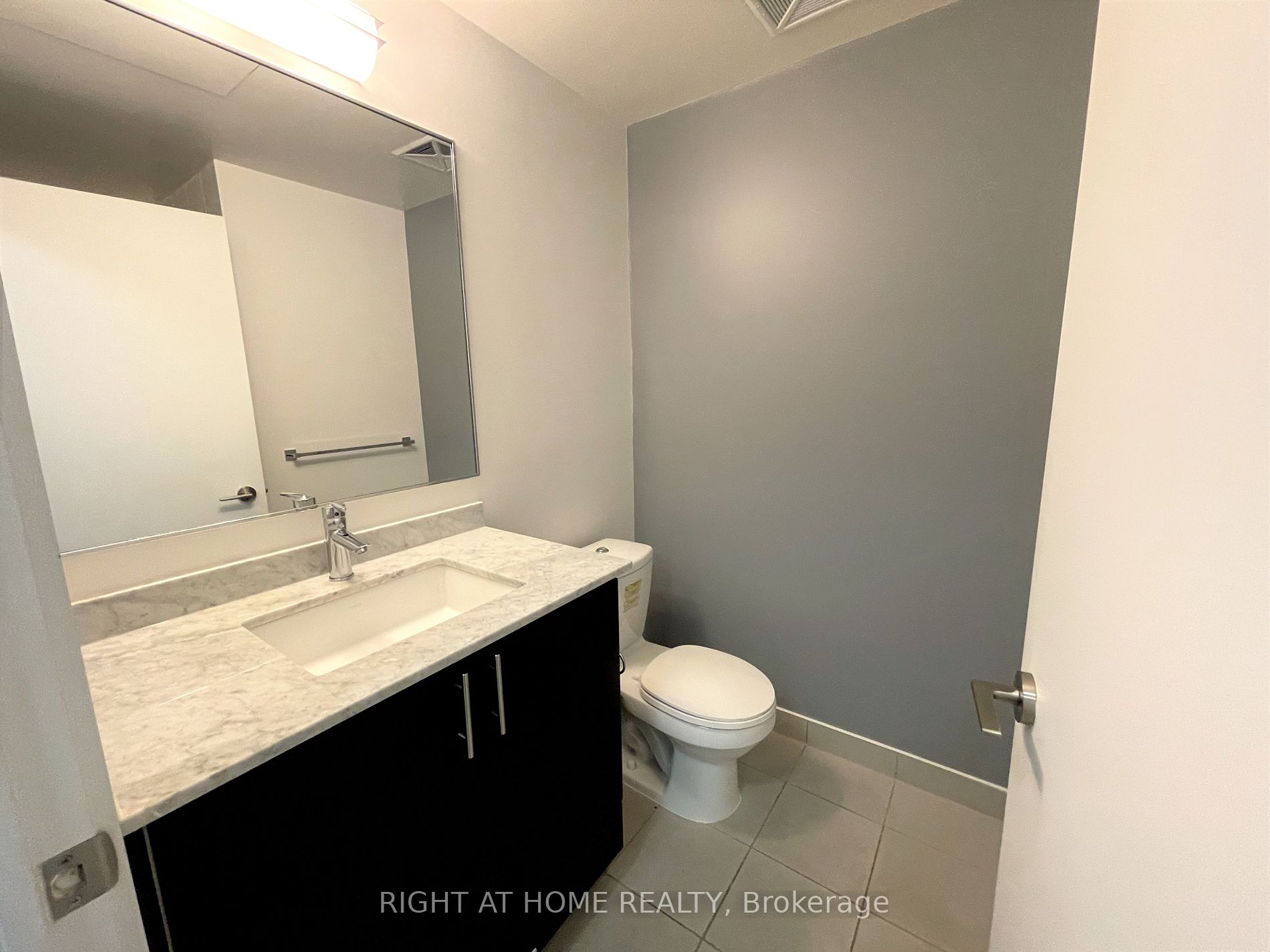 260 Sackville St 312