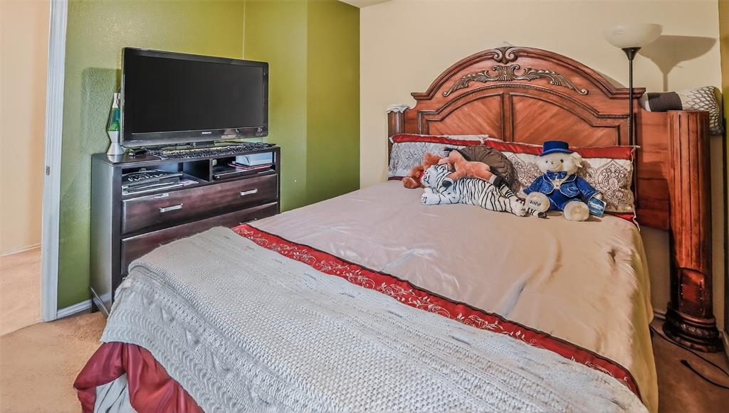 424 Summer Tree Drive