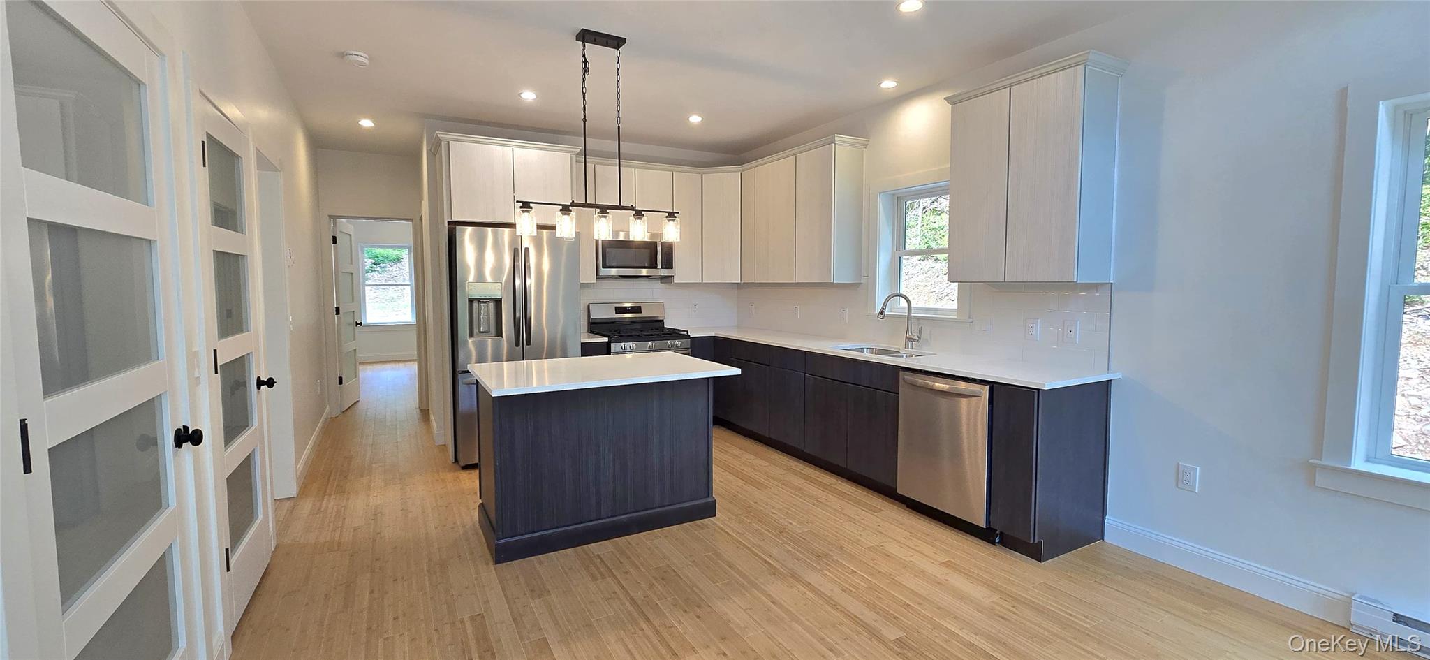 1211 Gulf Road