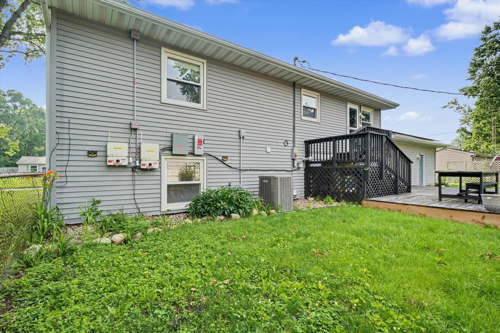 2401 Arden Drive
