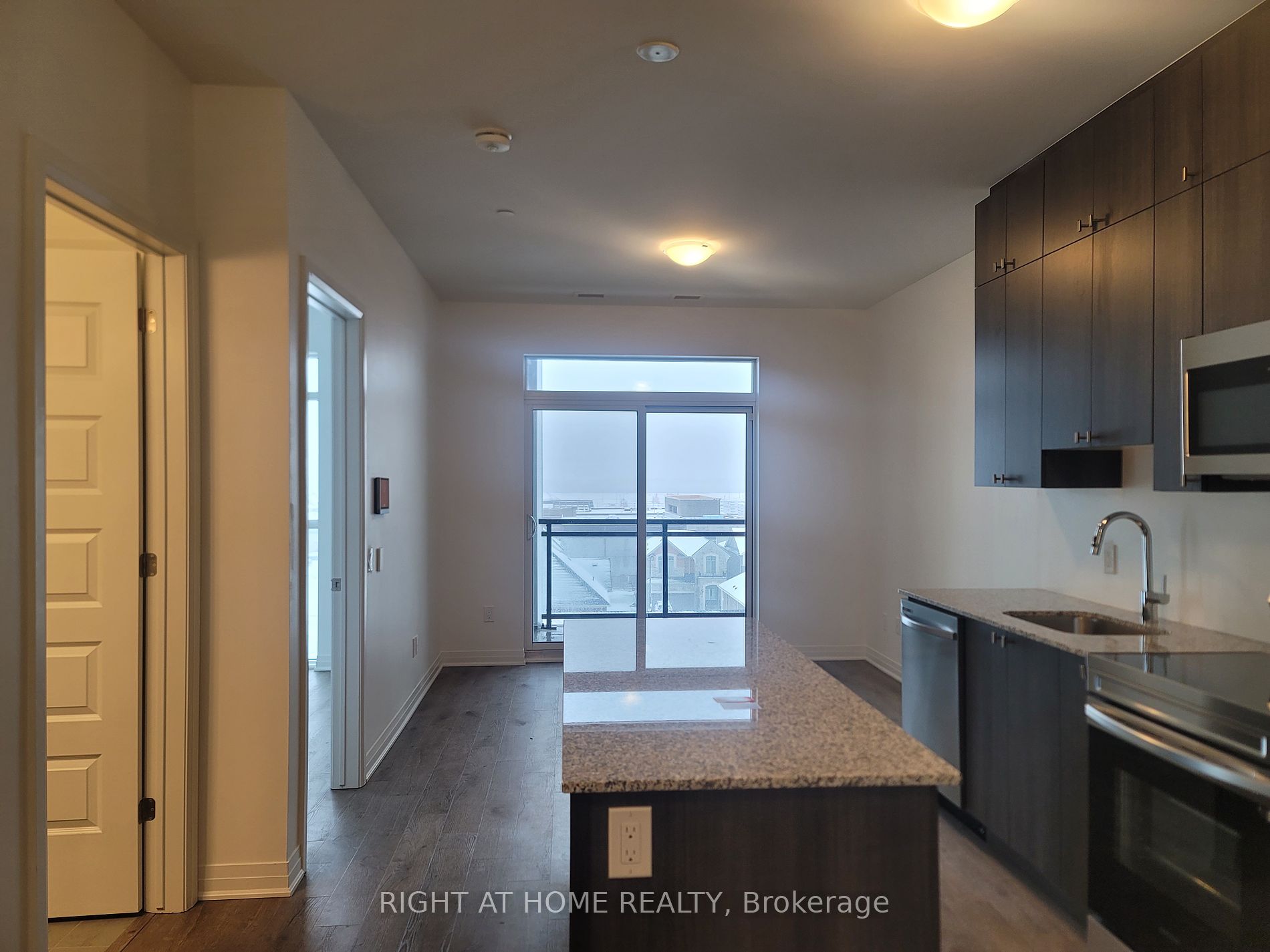 460 Gordon Krantz Ave 502