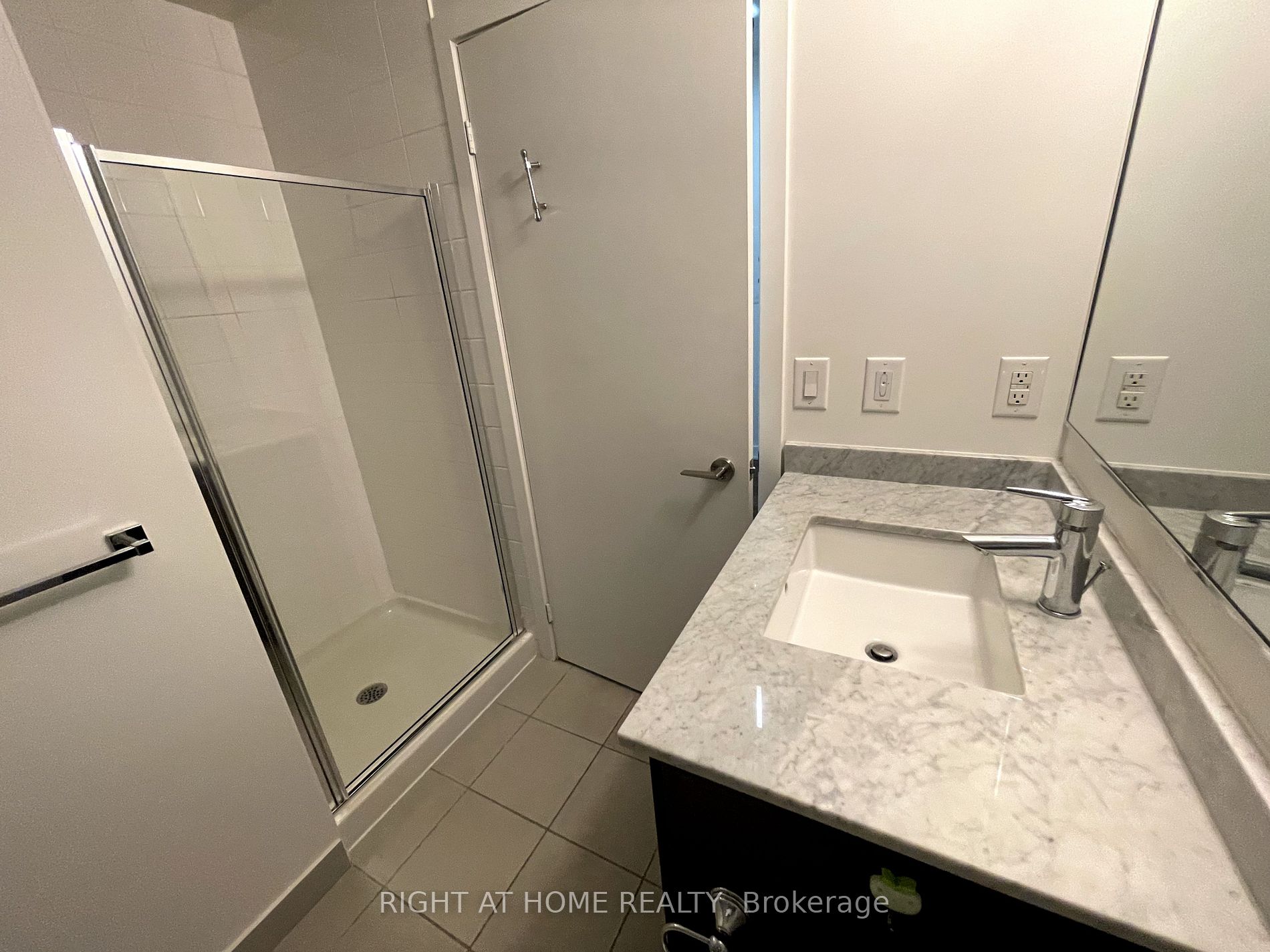 260 Sackville St 312