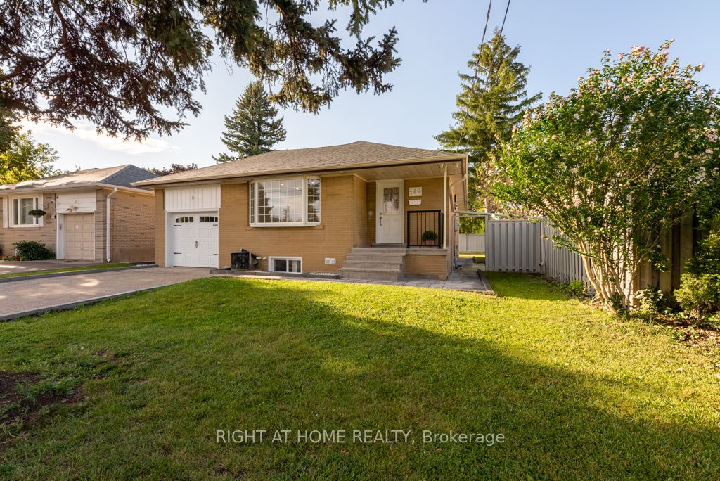 343 Boisdale Ave